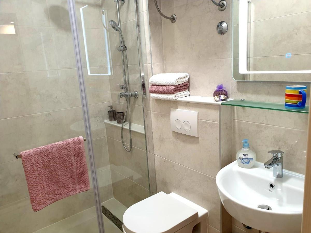 Apartments Kuzmanic Omis Ngoại thất bức ảnh