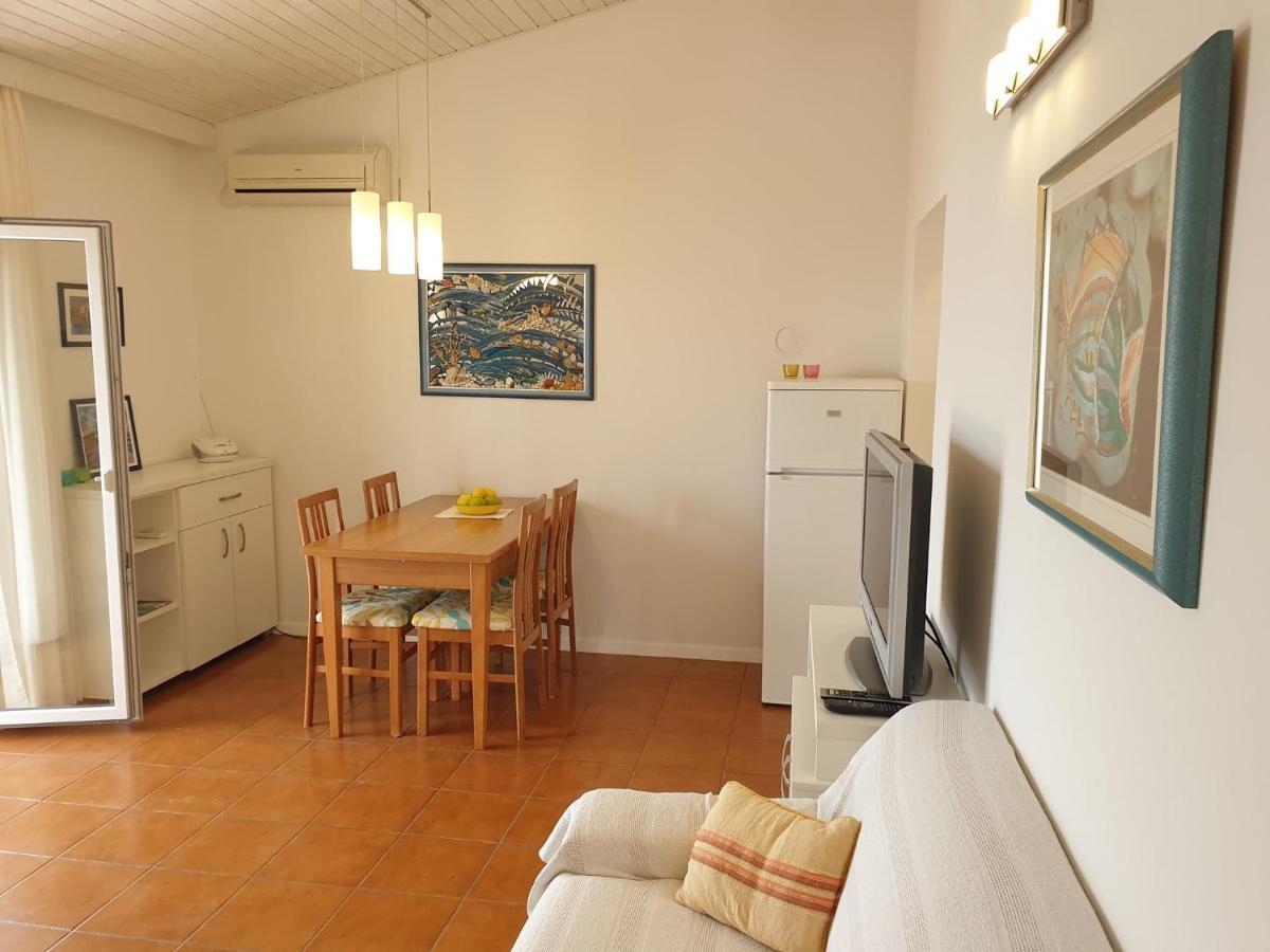 Apartments Kuzmanic Omis Ngoại thất bức ảnh