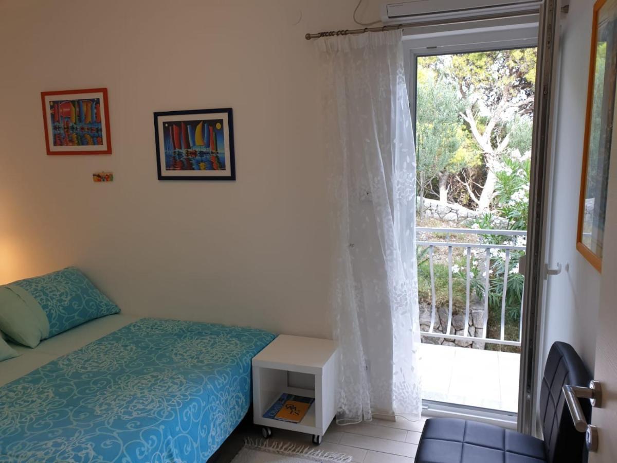 Apartments Kuzmanic Omis Ngoại thất bức ảnh