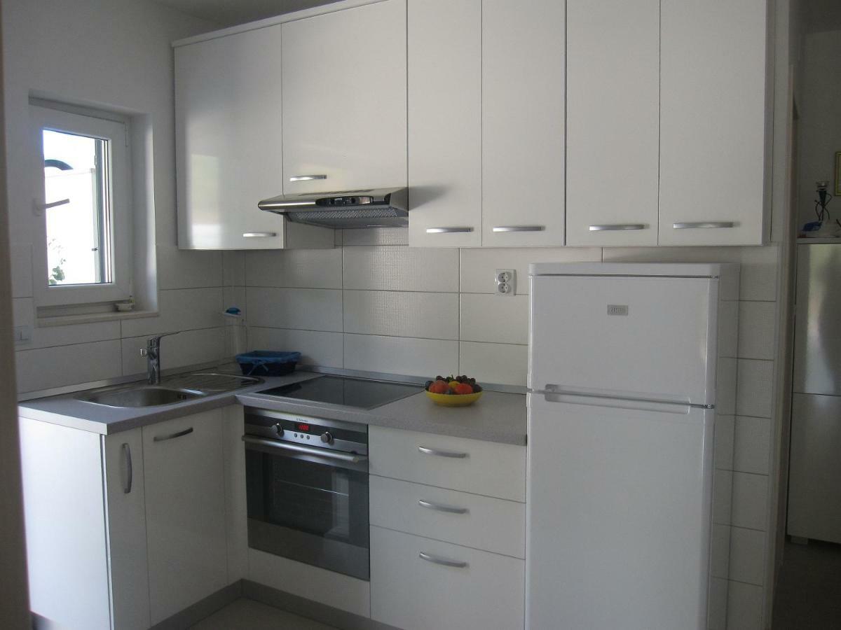 Apartments Kuzmanic Omis Ngoại thất bức ảnh