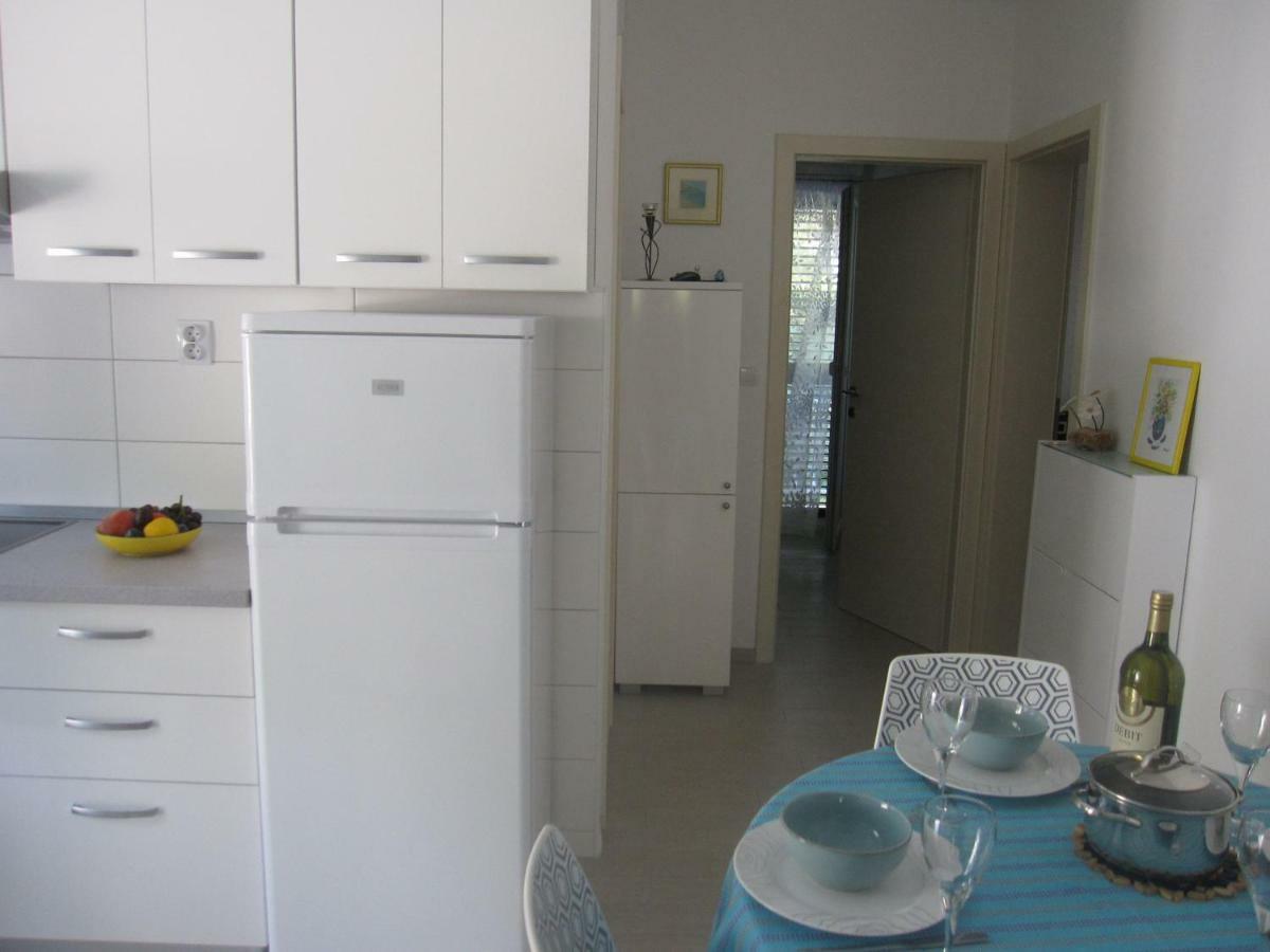 Apartments Kuzmanic Omis Ngoại thất bức ảnh